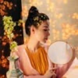 Meet your Posher, Quynh dieu